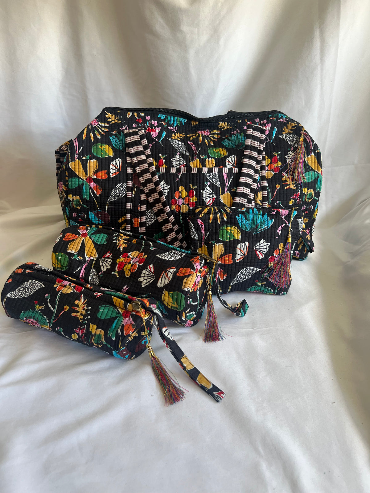 Bolso de viaje + 3 neceseres