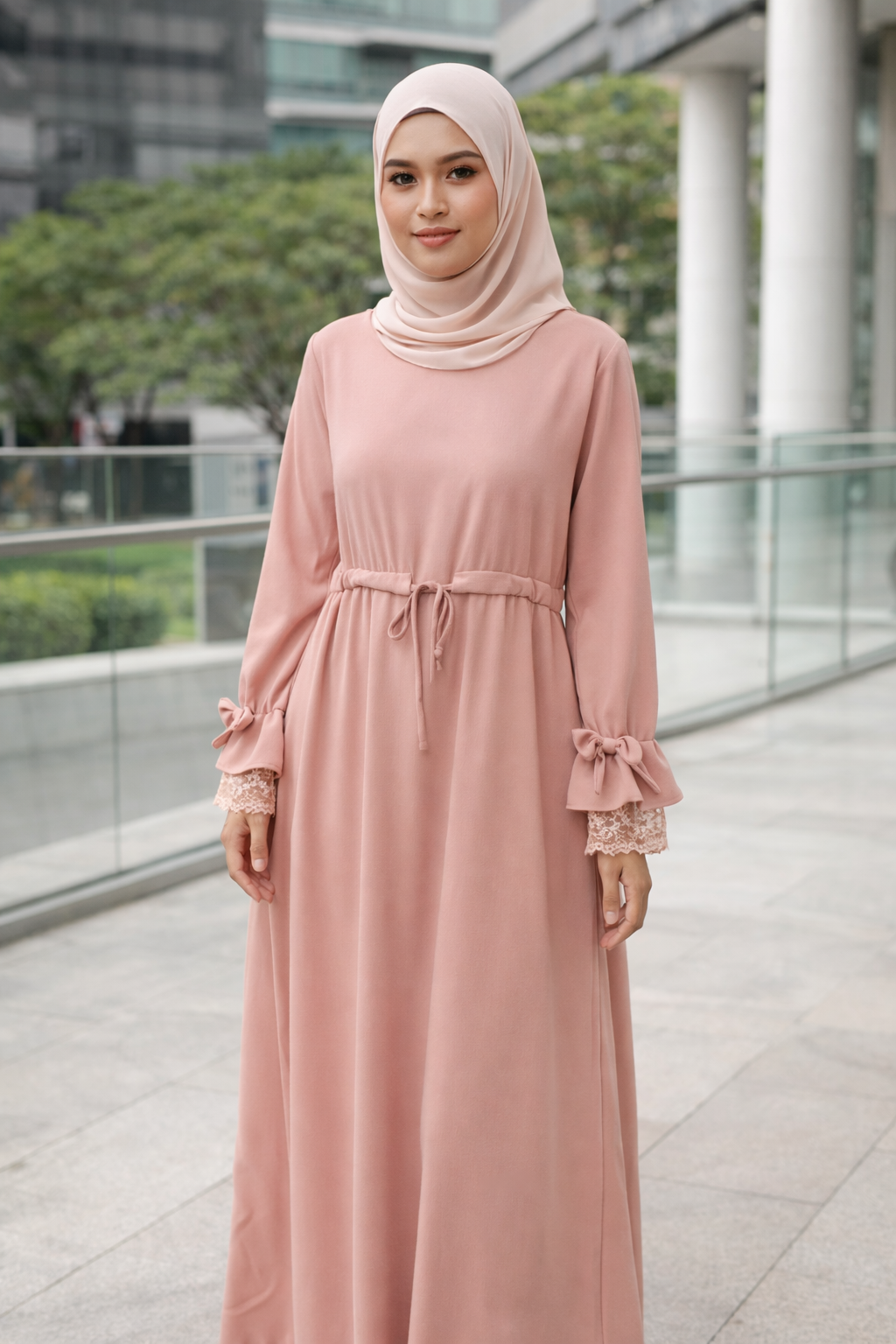 Abaya con lazo