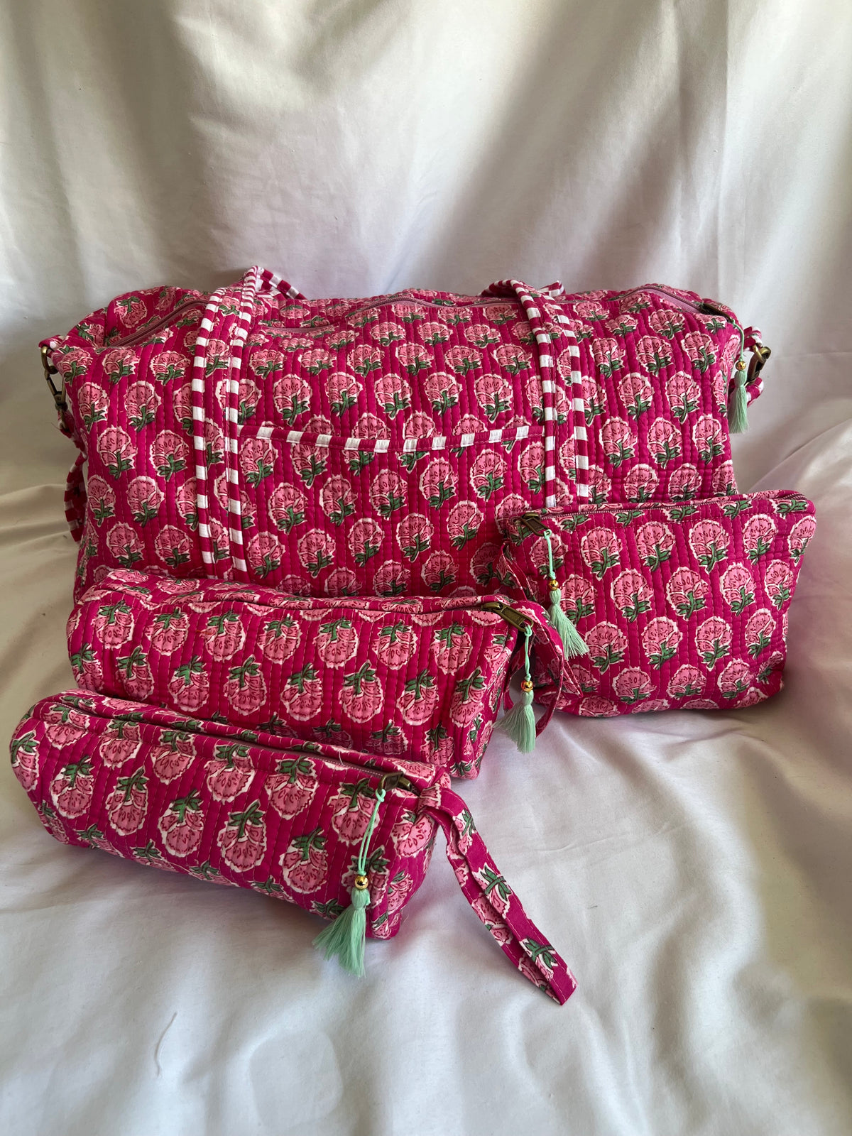 Bolso de viaje + 3 neceseres
