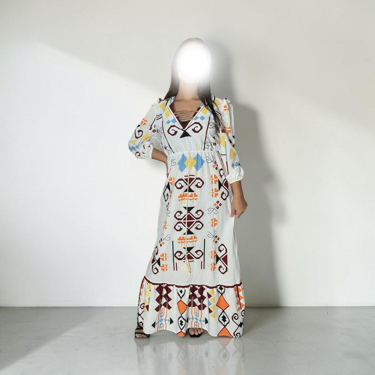 Vestido Largo Estampado con Detalles Étnicos. Talla S/M